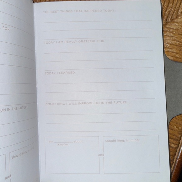 Own Your Story Journal with Healthy Habits and Positive Prompts on lined pages - Picture 6 of 14